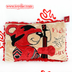 Oreiller TV ours en peluche