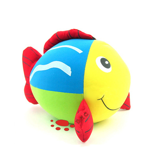 Jouet de poisson en mousse de microbilles farcies